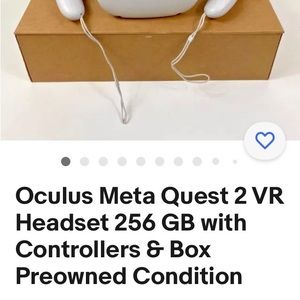 Meta Oculus Quest 2 256GB VR Headset w/ additional facial soft adjuster in Boxes